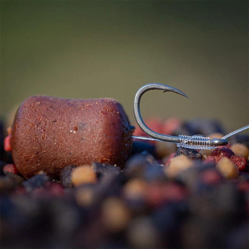 Guru Super MWG Barbed Eyed Hooks